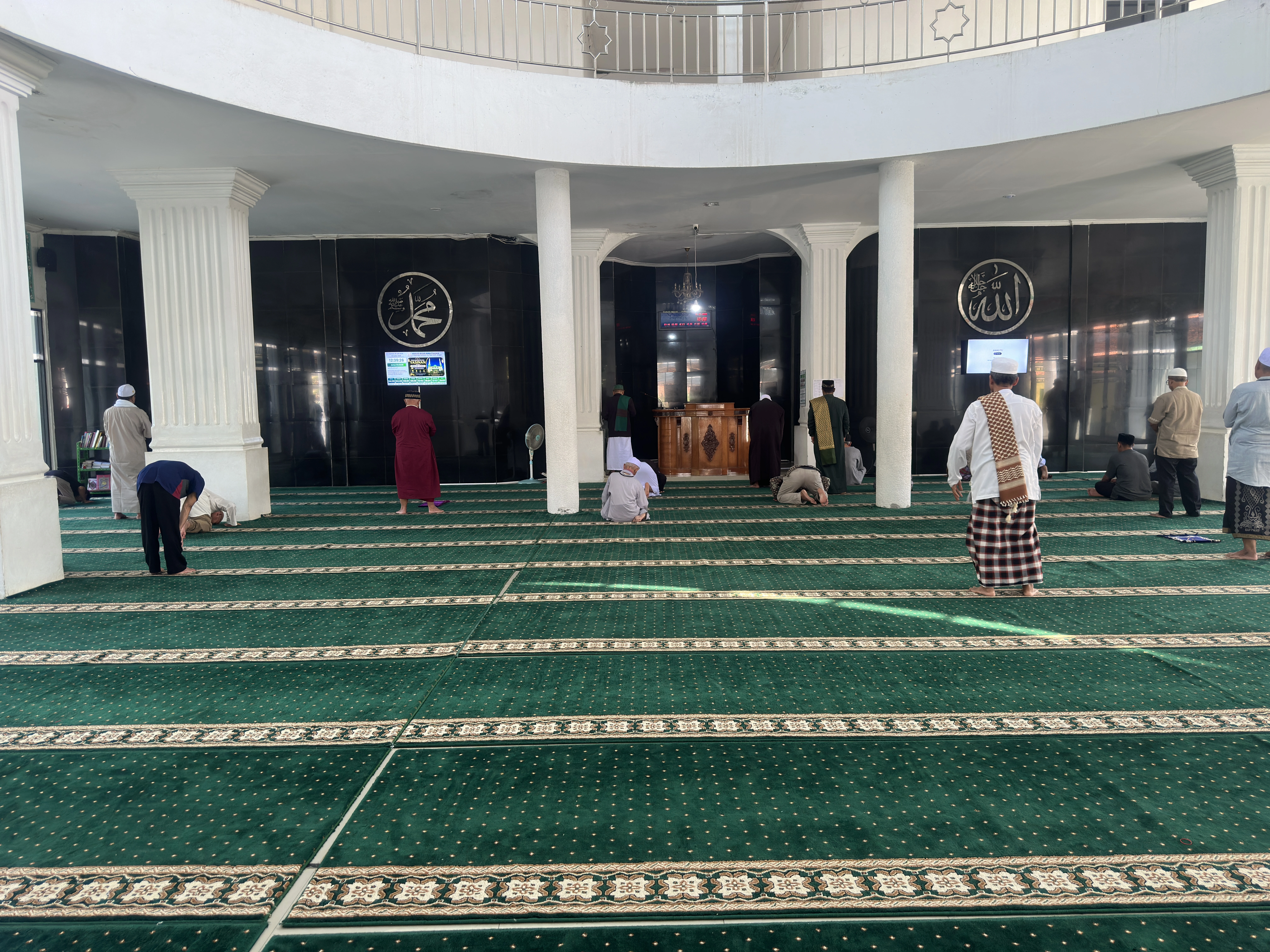 Masjid Besar Nurut Taqwa